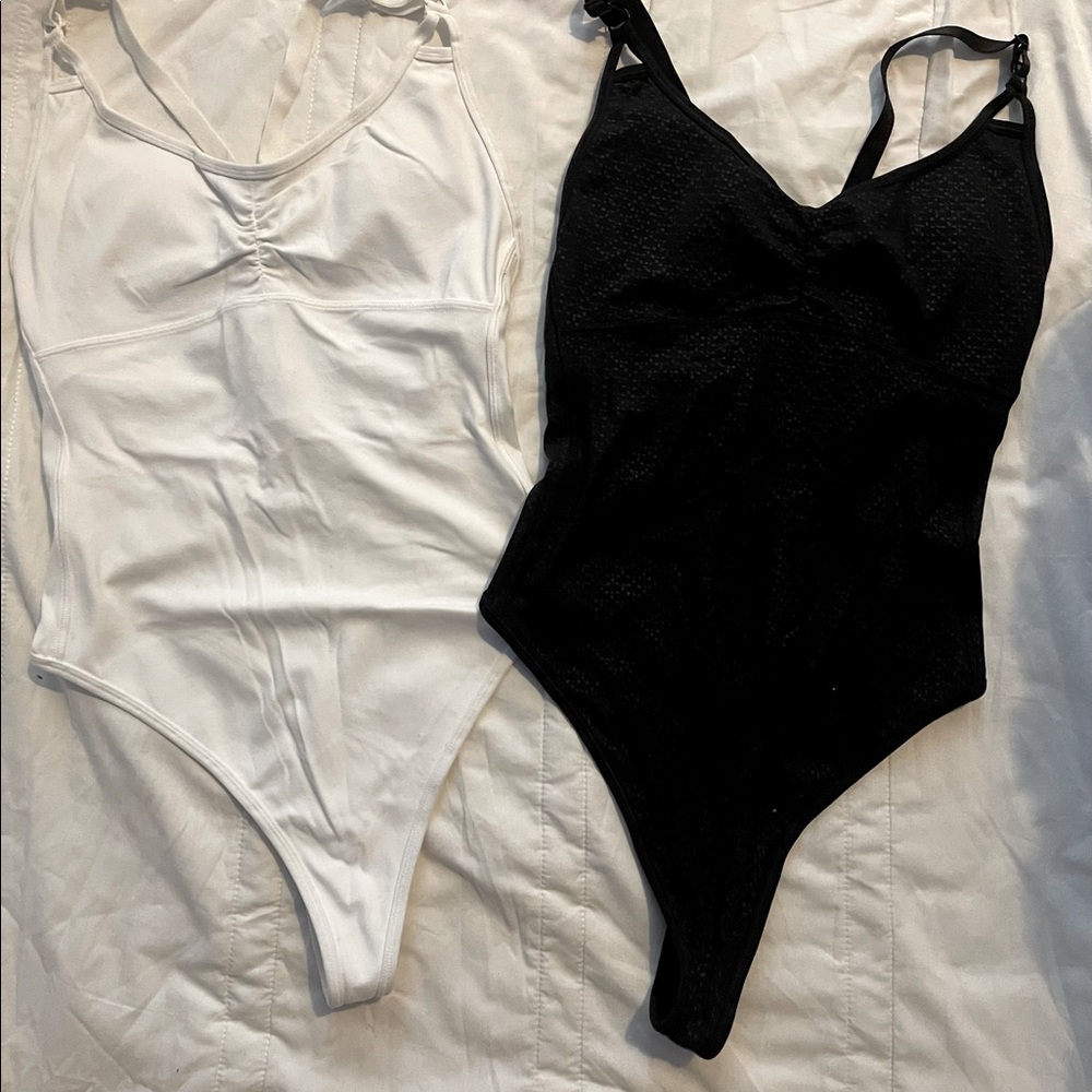 Lululemon The Easy bodysuit size 2 - Picture 2 of 6